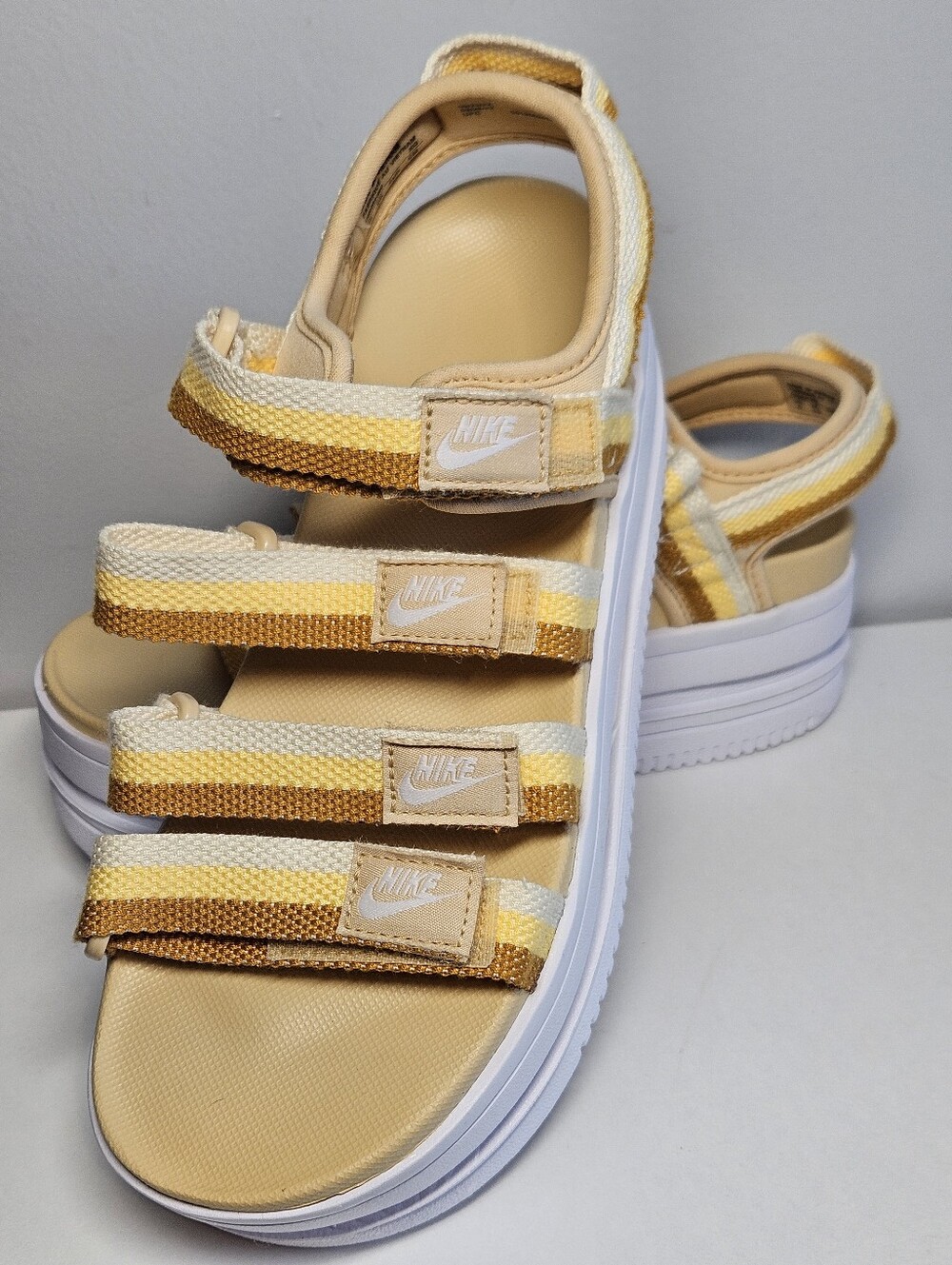 Nike Women's Icon Sandals, Sesame, Sz 8